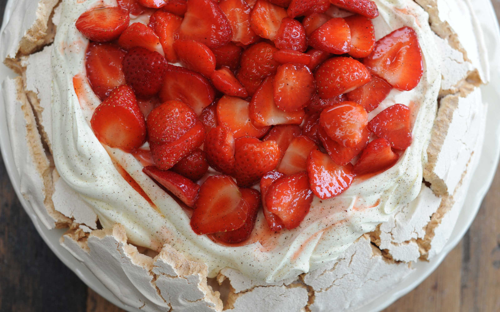 Strawberry Vanilla Pavlova Recipe